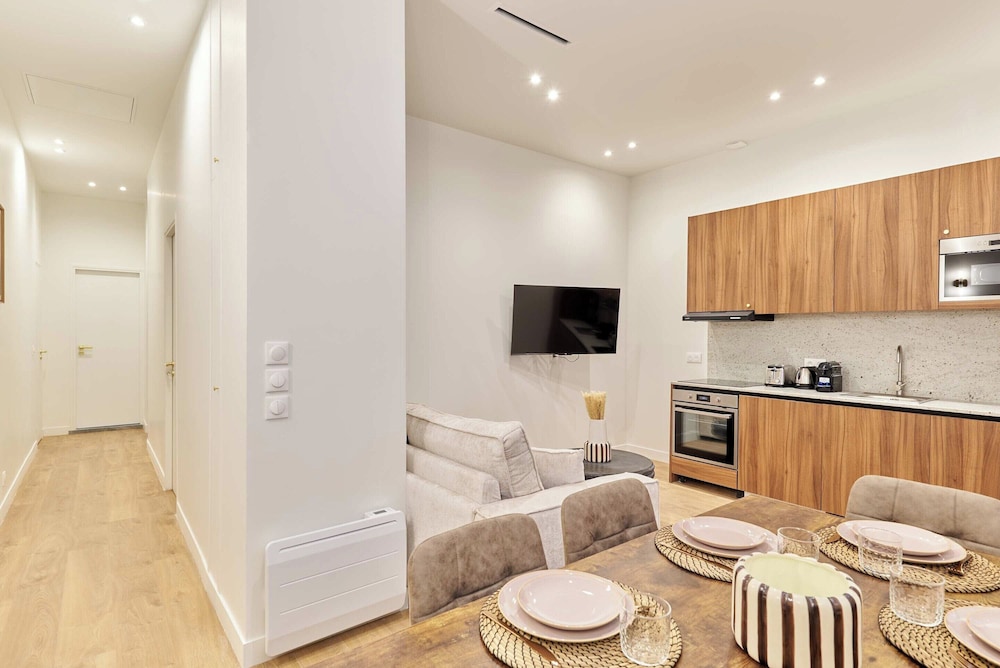 Superb Apartment AC - Buttes-chaumont en Paris