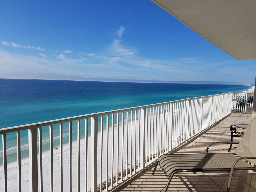 Majestic Sun Condos by Crystal Waters