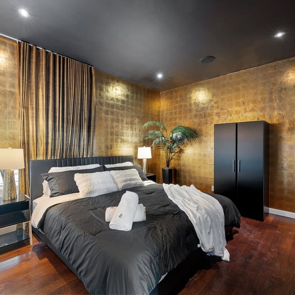 5BR 5BA Architectural Estate-theatre Gym Rooftop
