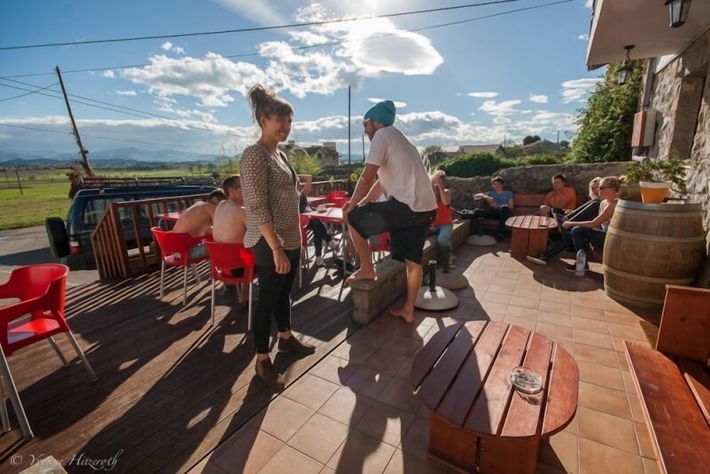 Liquid SurfHouse view 4