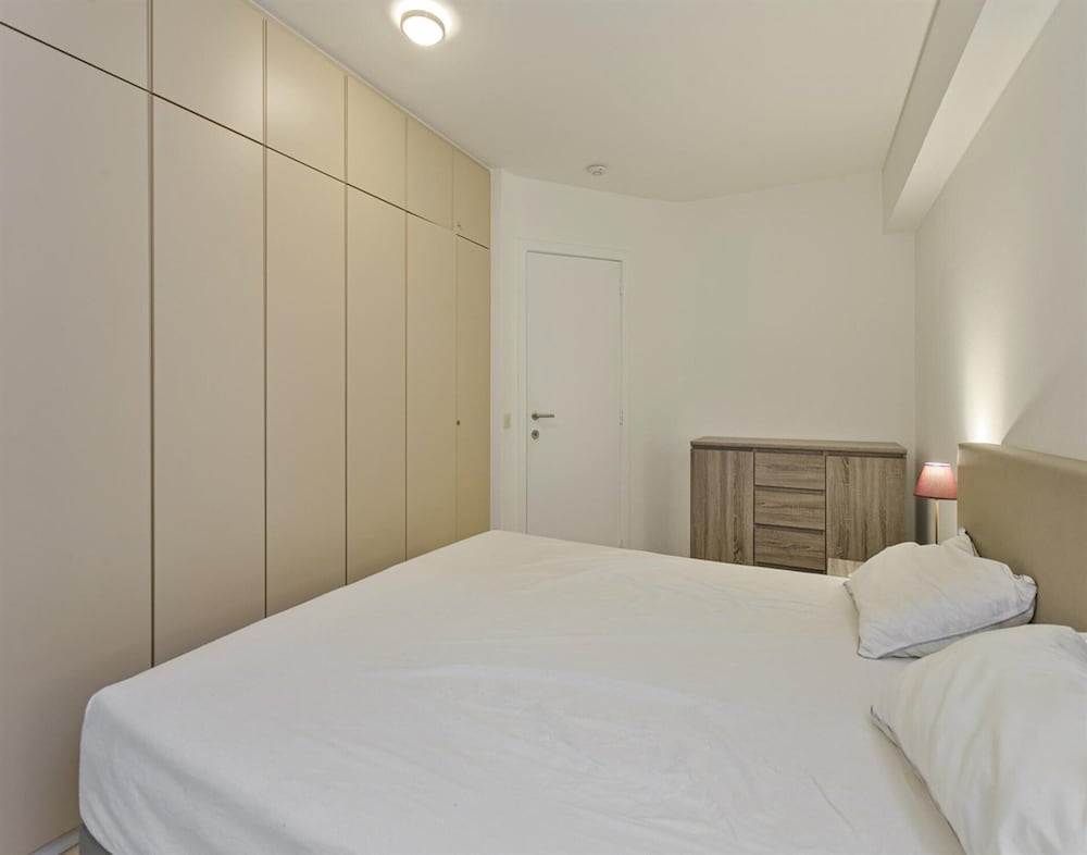 Flat in Blankenberge Near Belgium Pier