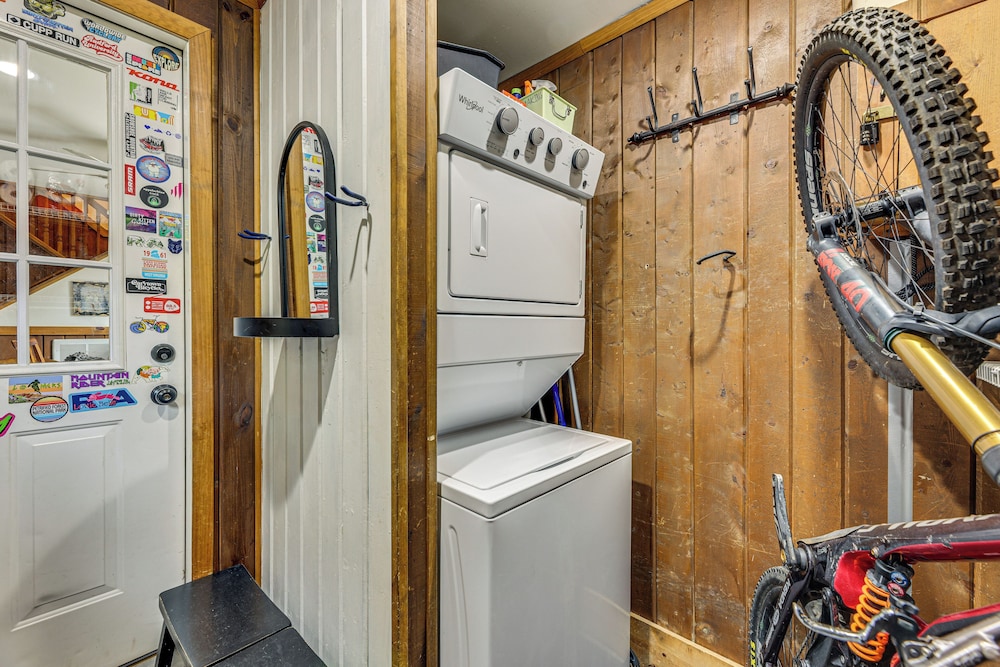 Ski, Hike, Bike! Family Haven at Snowshoe Mountain