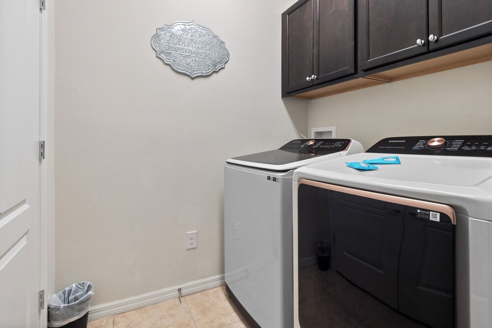 Game Room & Resort Perks: Family Kissimmee Home!
