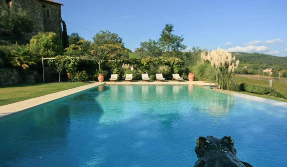 Chianti Yoga - The Tuscan Collection