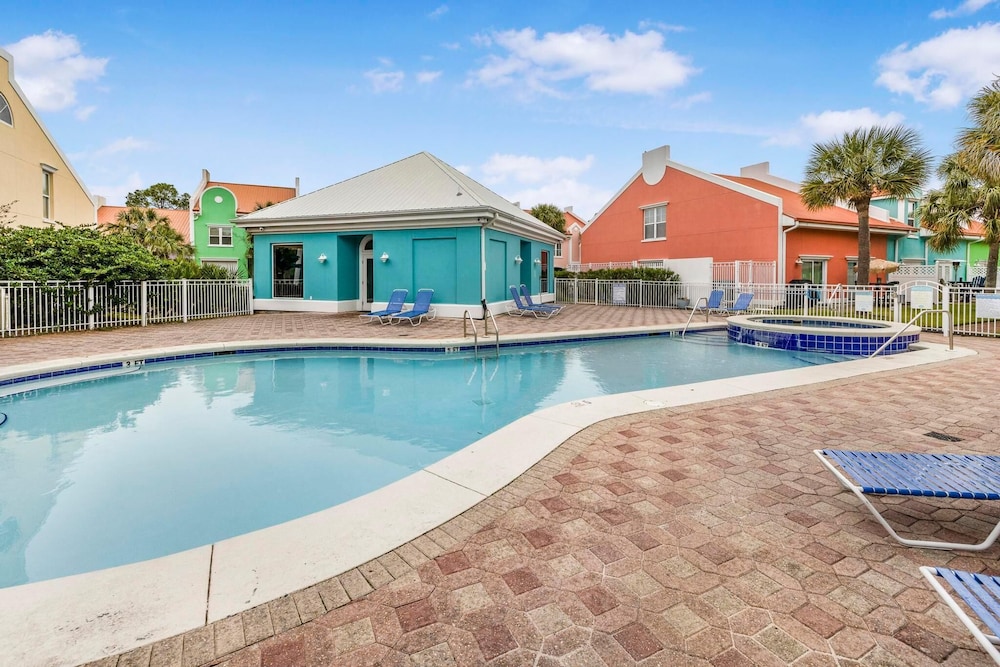 Coral Retreat