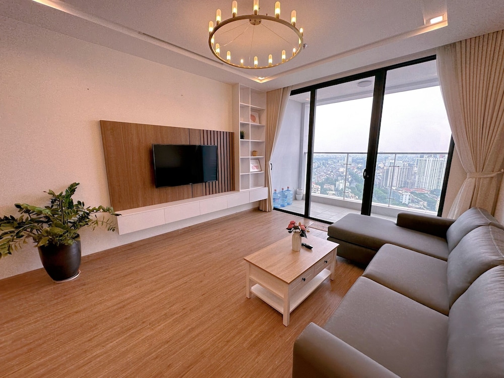 Lynn Housing