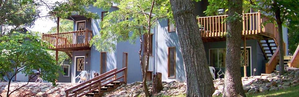 Tribesman Resort