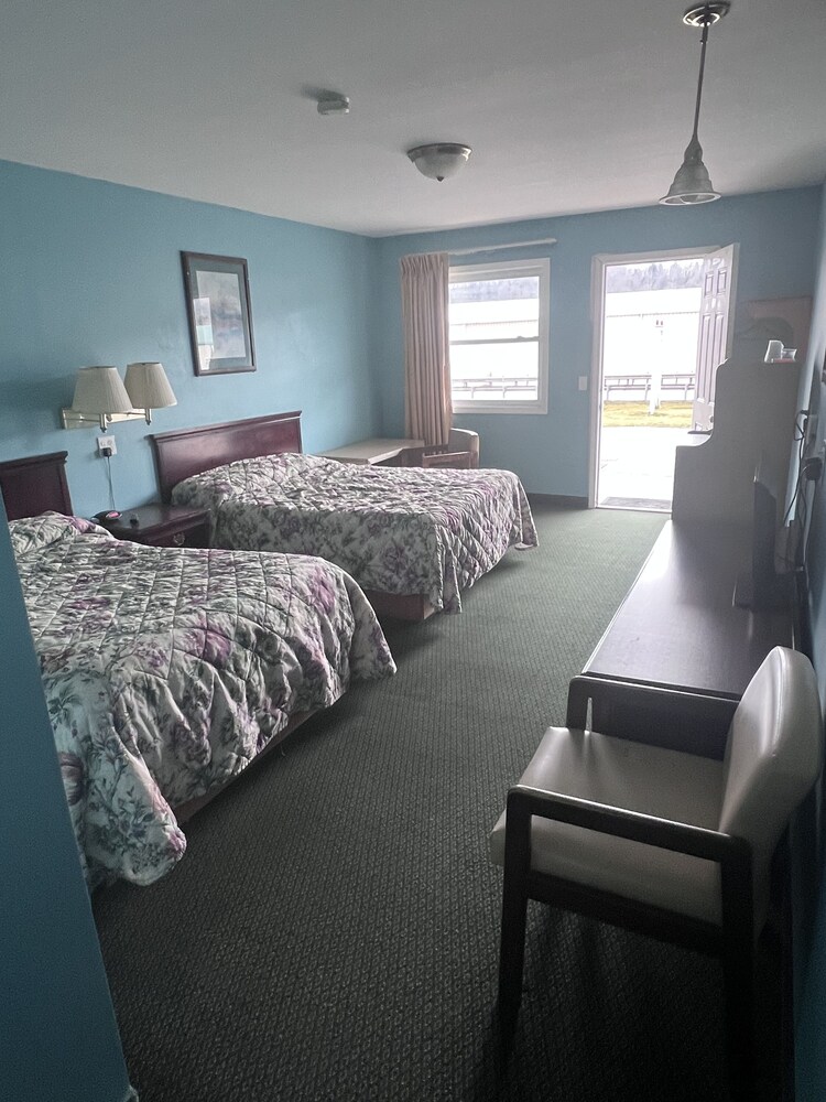 Troy Motel