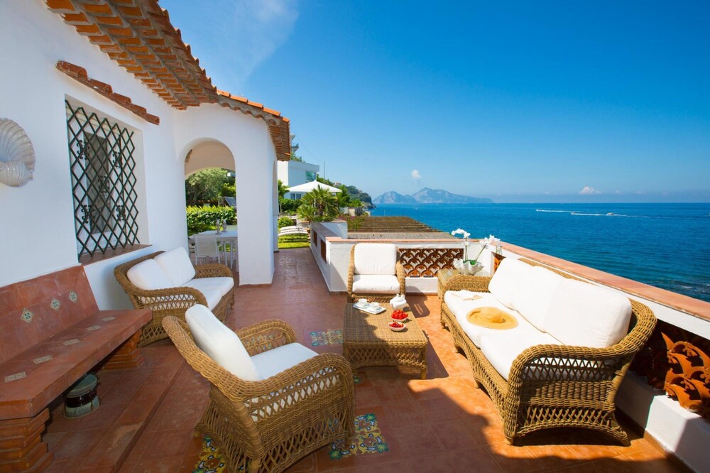 Villa Bouganville in Massa Lubrense