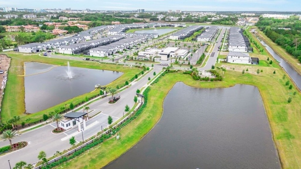 Orlando Newest Community Next To Seaworld 6115high 9 Bedroom Villa