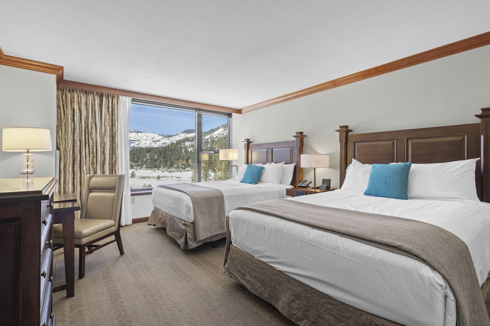 Valley View Condo w/ Resort Amenities