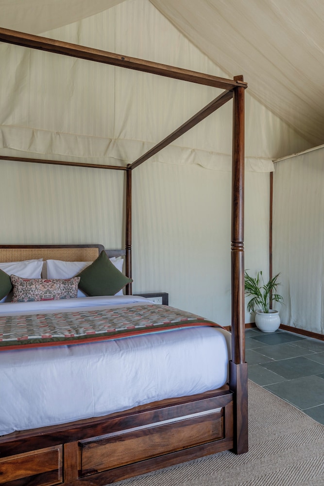 juSta Luxe Highpoint Jawai