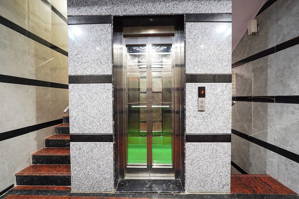 Fabhotel Sn Residency