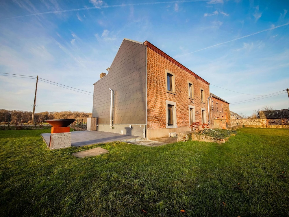 Family Retreat Near Haltinne