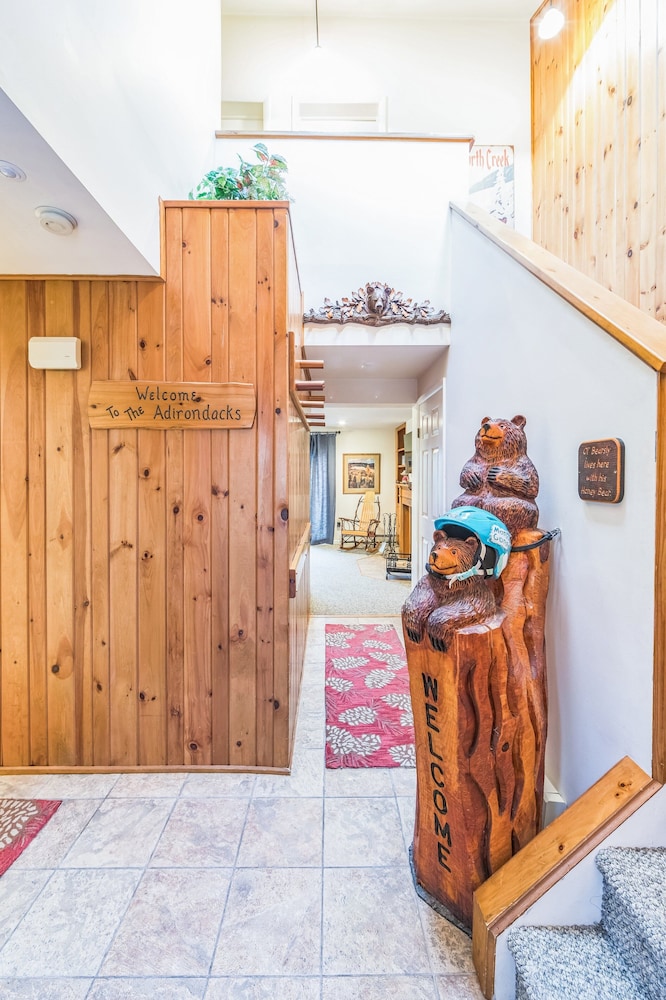 Tahawus 74I - A Cozy Adirondack Retreat 2 Bedroom Townhouse by The Summit at Gore Mountain