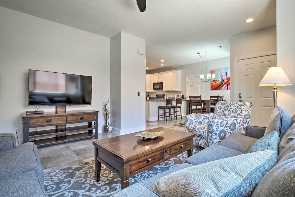 Dtwn Mesquite Condo w/ Resort Pool: Golf  Gamble! - Property Image 3