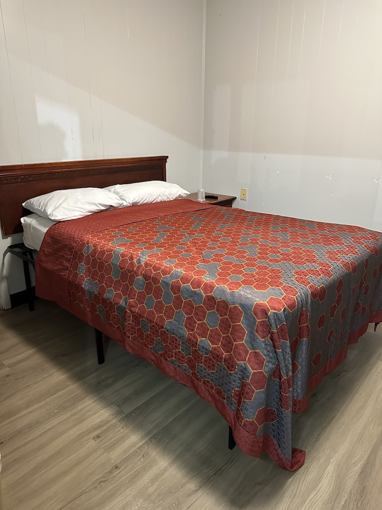 Montgomery Vacations - Travel Inn - Property Image 11