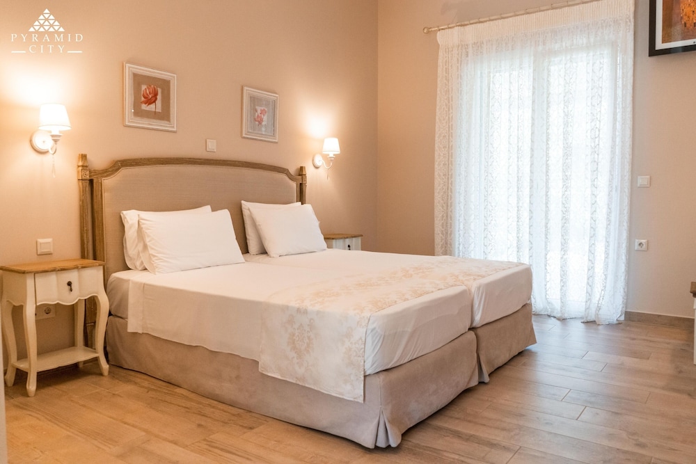 Luxury Villa Aphrodite view 4