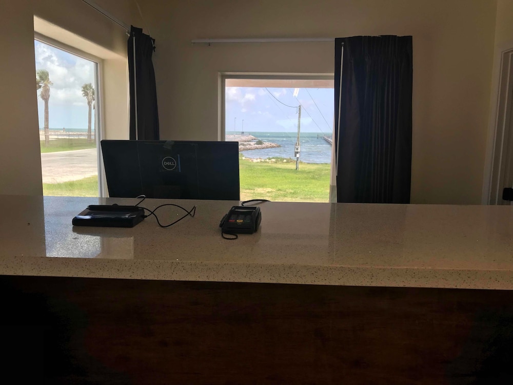 Bay View Inn