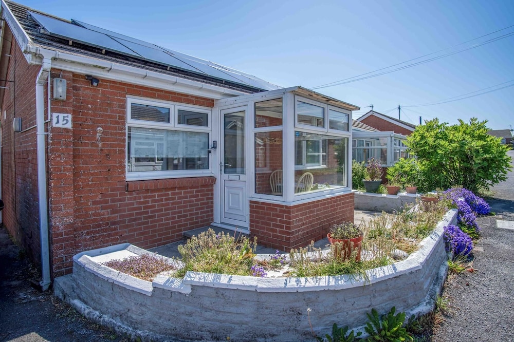 Cosy Cottage - 2 Bedroom Cottage - Mumbles