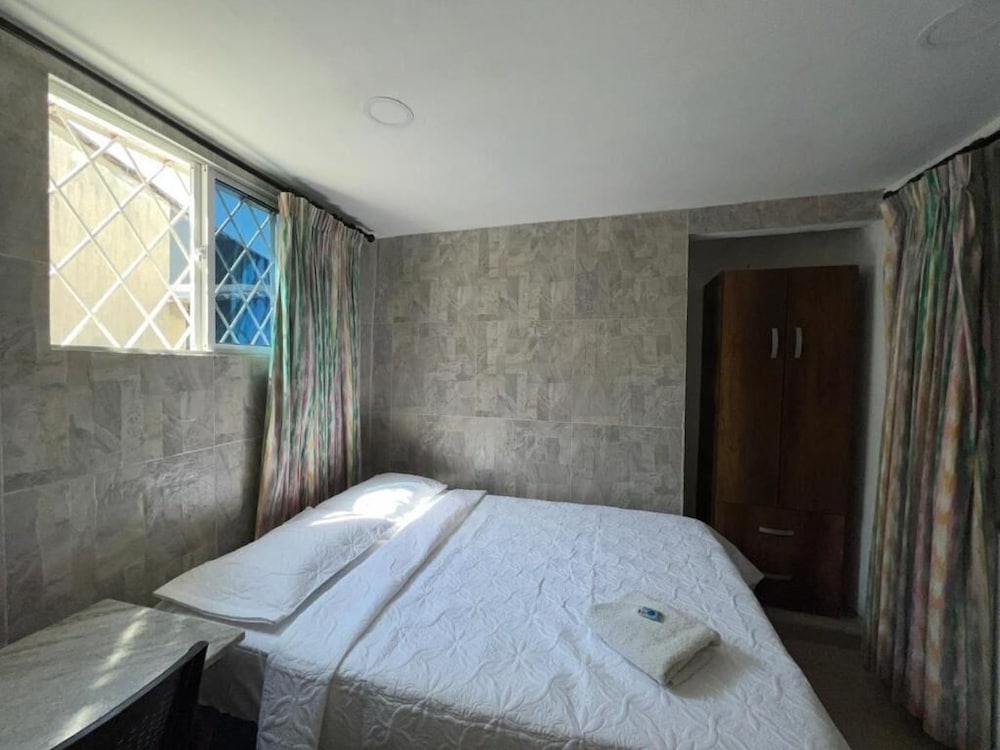 HOSTAL CASA DE LAS AMERICAS
