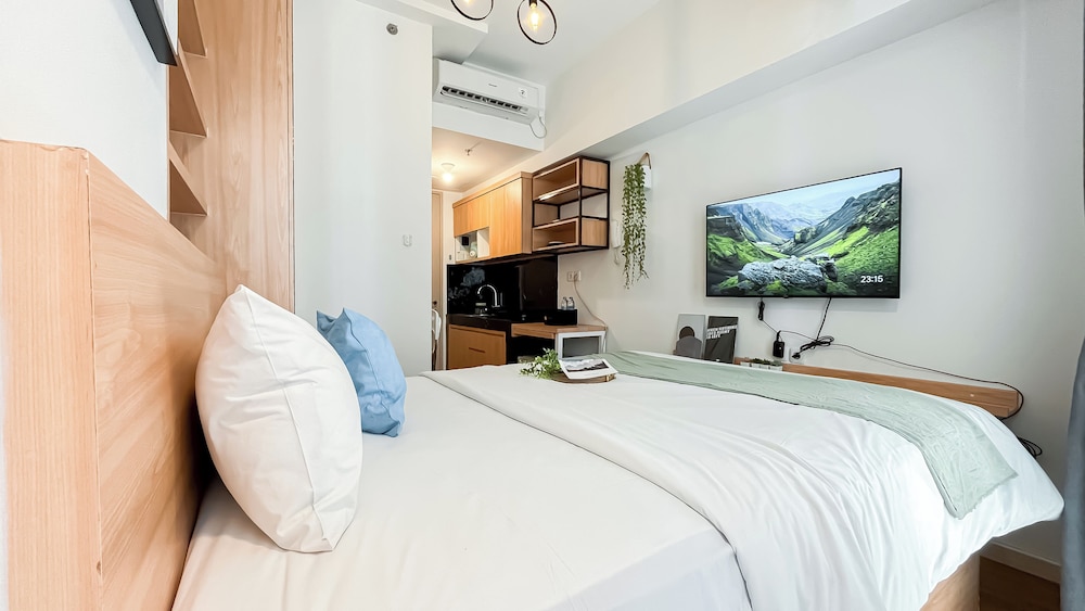 Cozy and Classical Studio Apartment Tokyo Riverside PIK 2