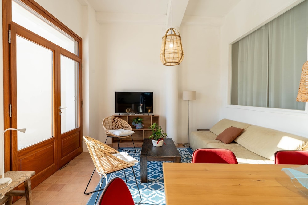 Casa Tharros in Nurachi