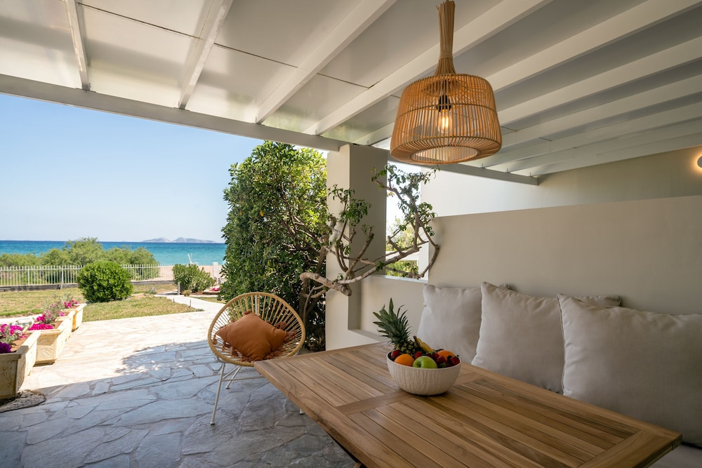 Grand Bleu Anastazia view 5