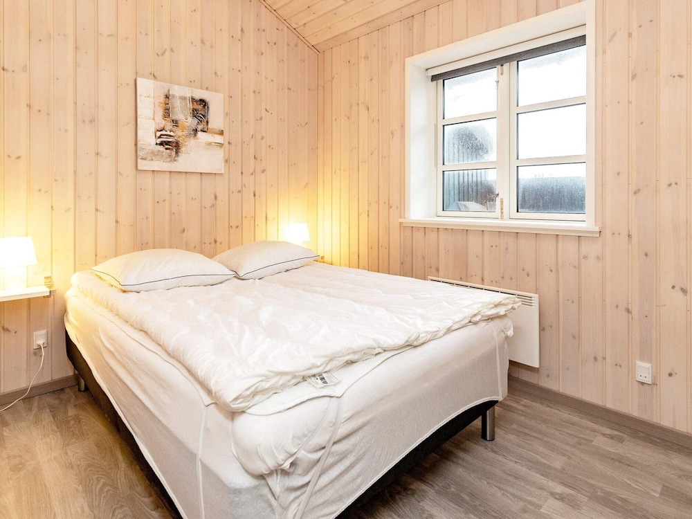 Picturesque Holiday Home in Saltum near Sea view 4