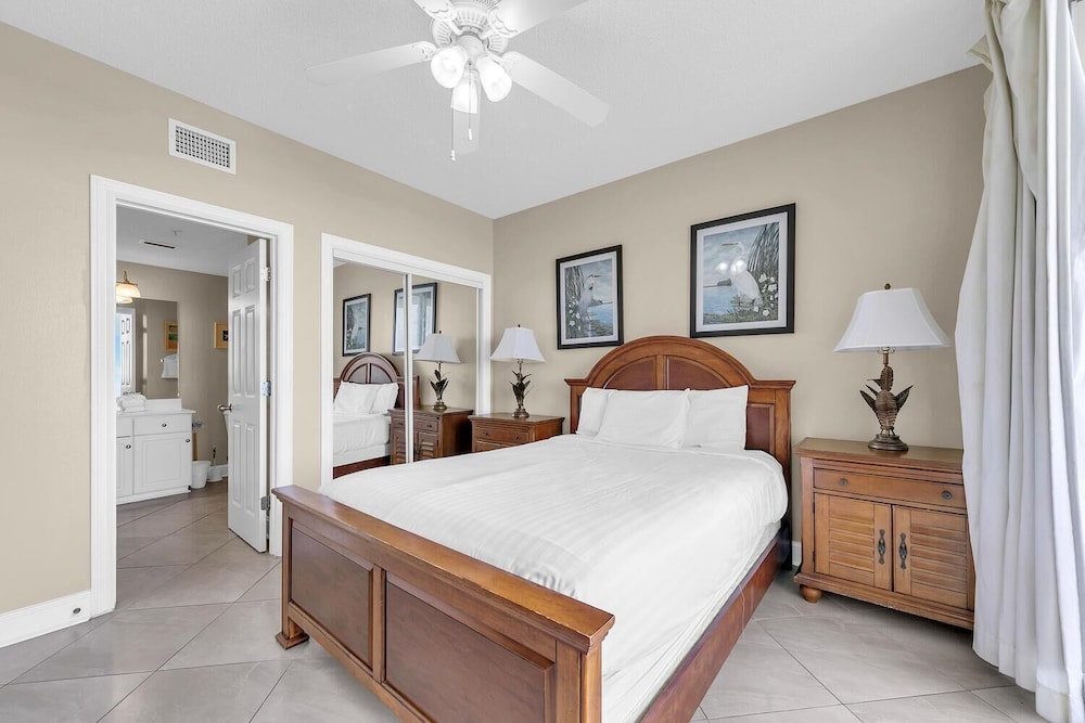 Majestic Beach Towers 2-801