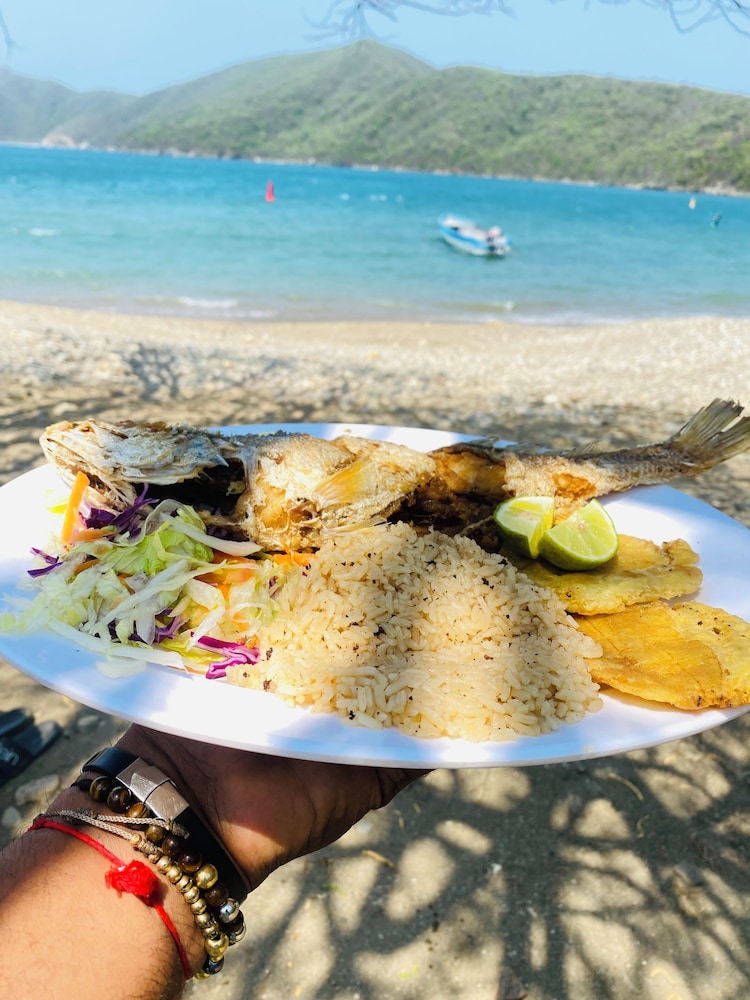 HOSTAL OLAS CLUB DE NEGUANJE - P TAYRONA