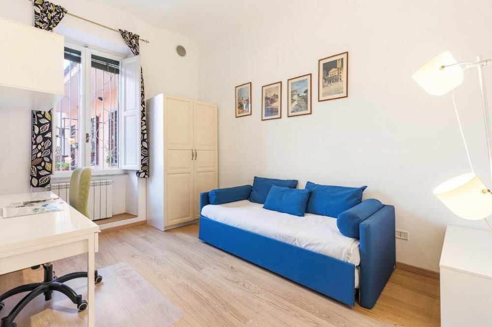 San Lorenzo Apartments