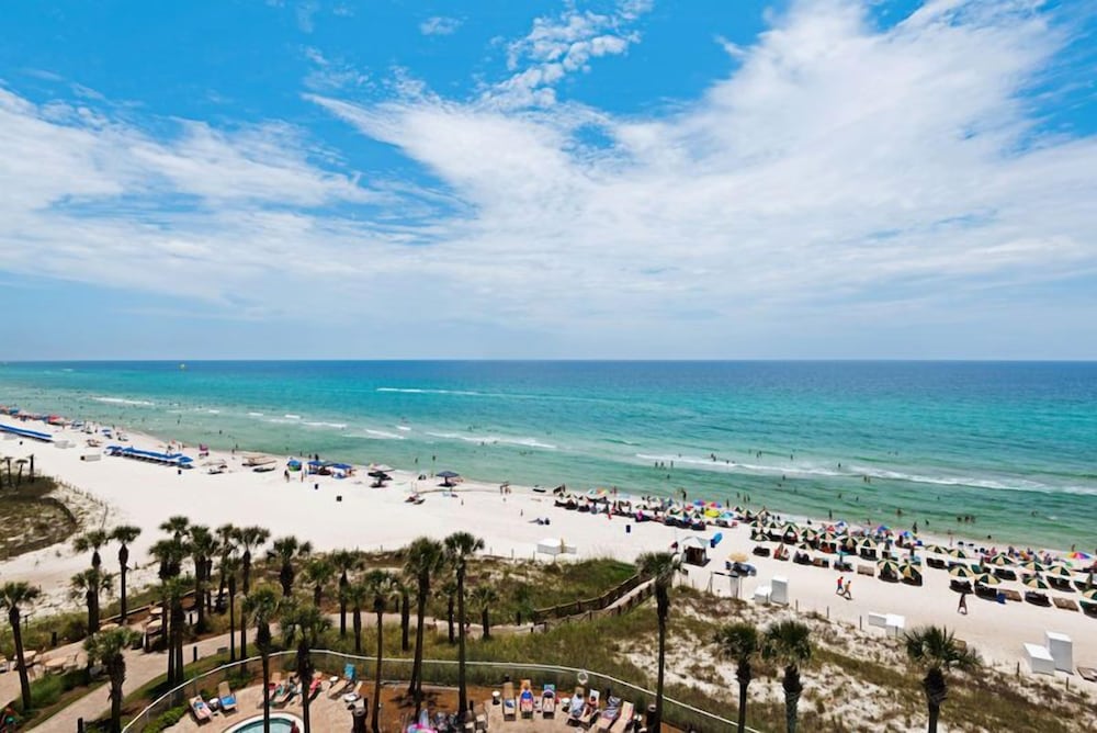 20th Floor Condo! Sleeps 8! Gulf Front Master Suite w/ Beautiful Gulf Views!