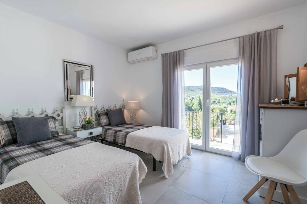 Villa Ayora