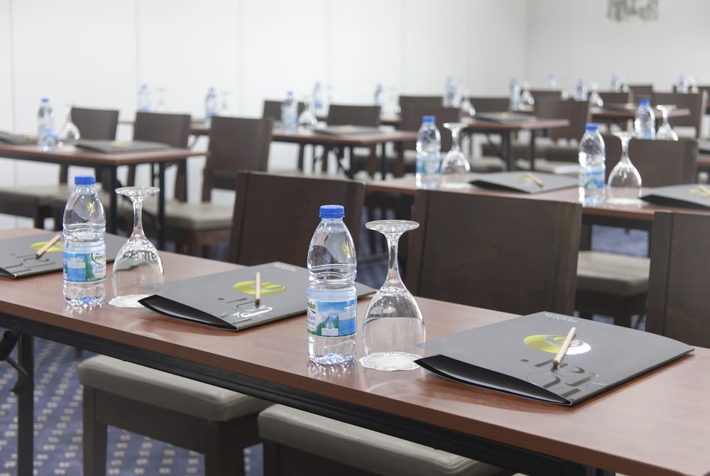 meeting & event spaces