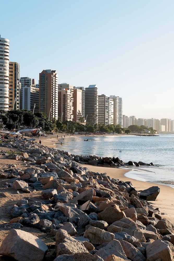 Apto Beira-mar com Wi-fi e Piscina em Fortaleza