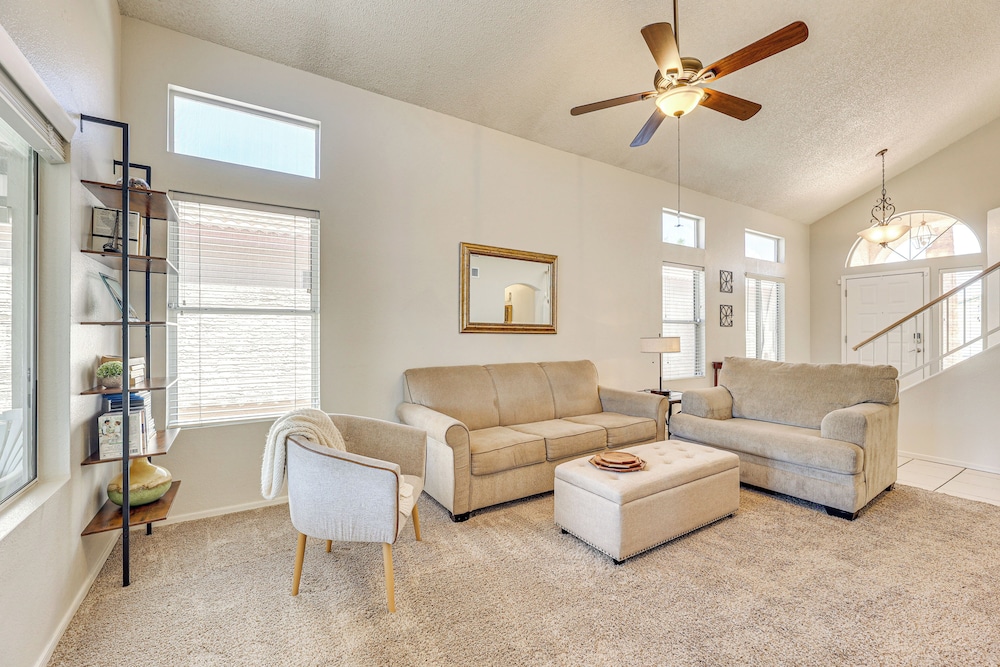 Swim w/ a View: Scenic Desert Retreat in Glendale