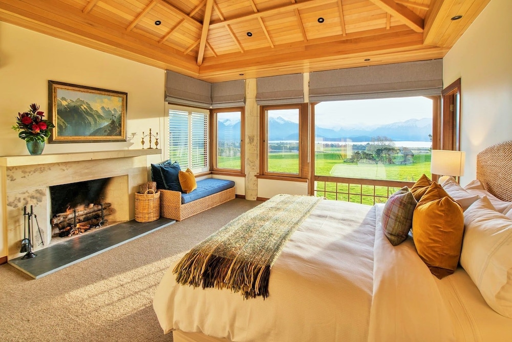 Cabot Lodge
