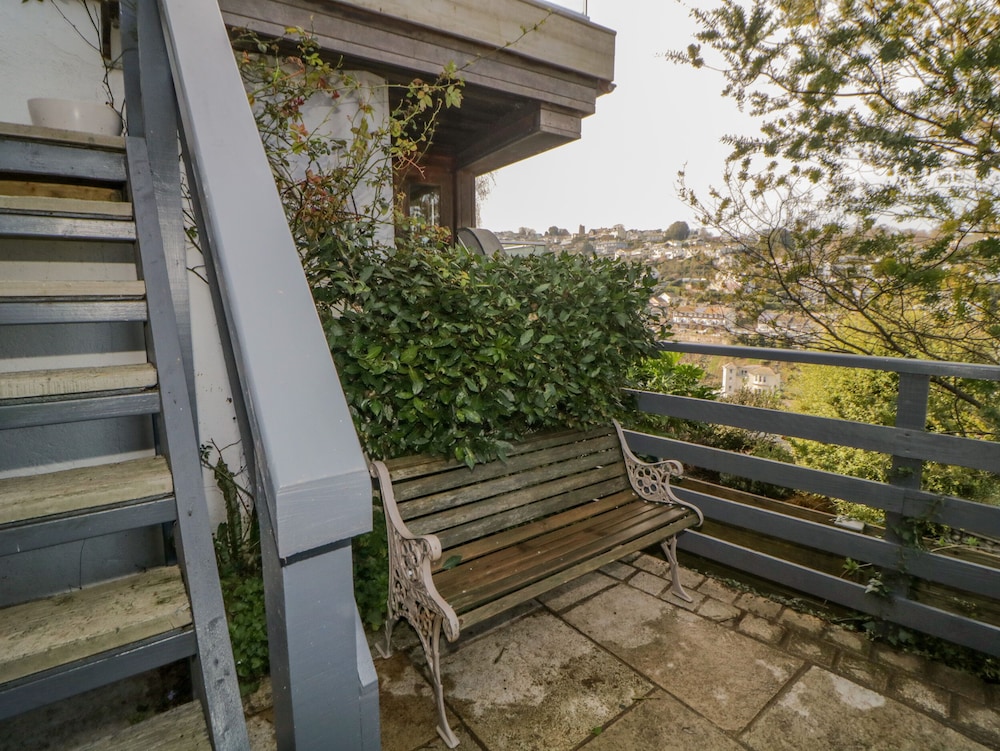46 Crowthers Hill