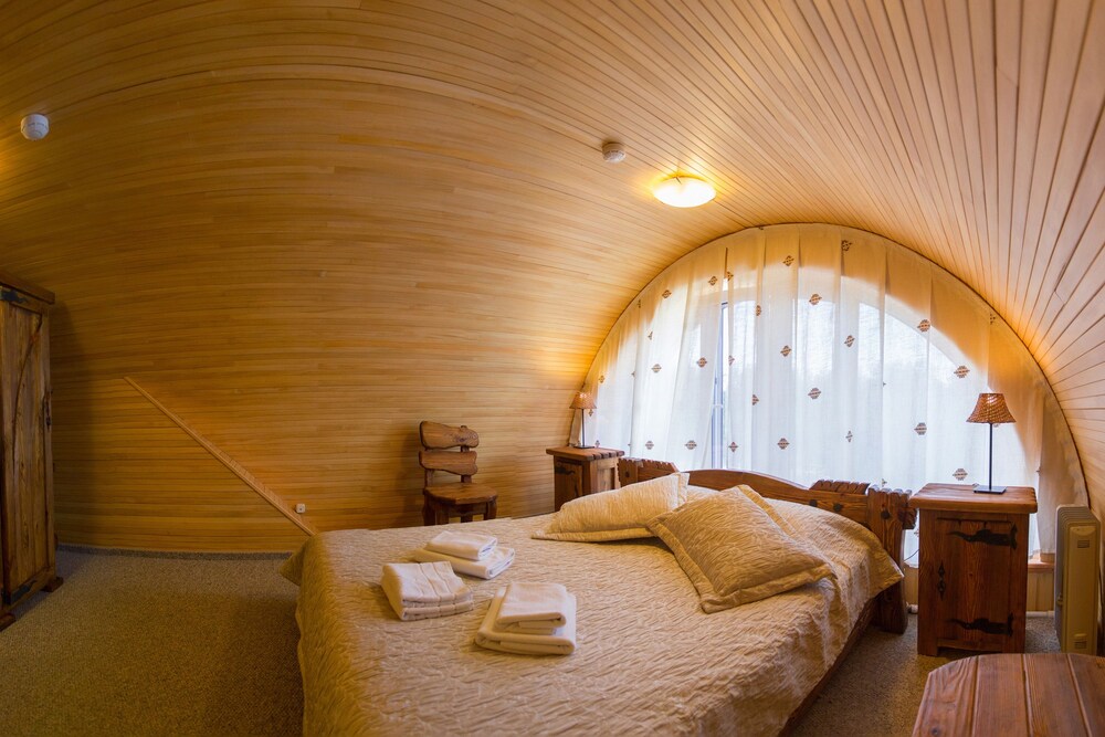 Tranzit Hotel