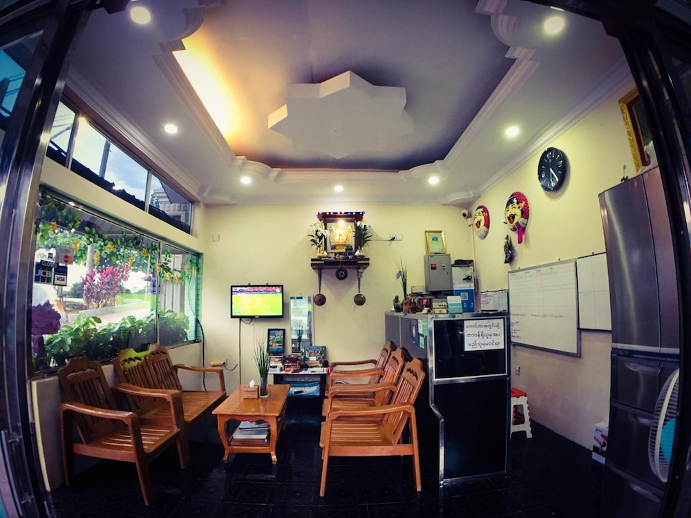 Pinlon Pann motel view 3