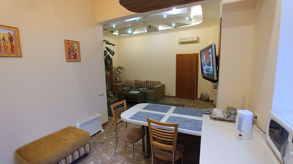 Kyiv Apartments