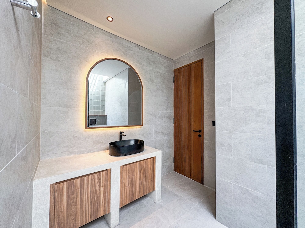 Athaya Canggu Villas by Nagisa Bali