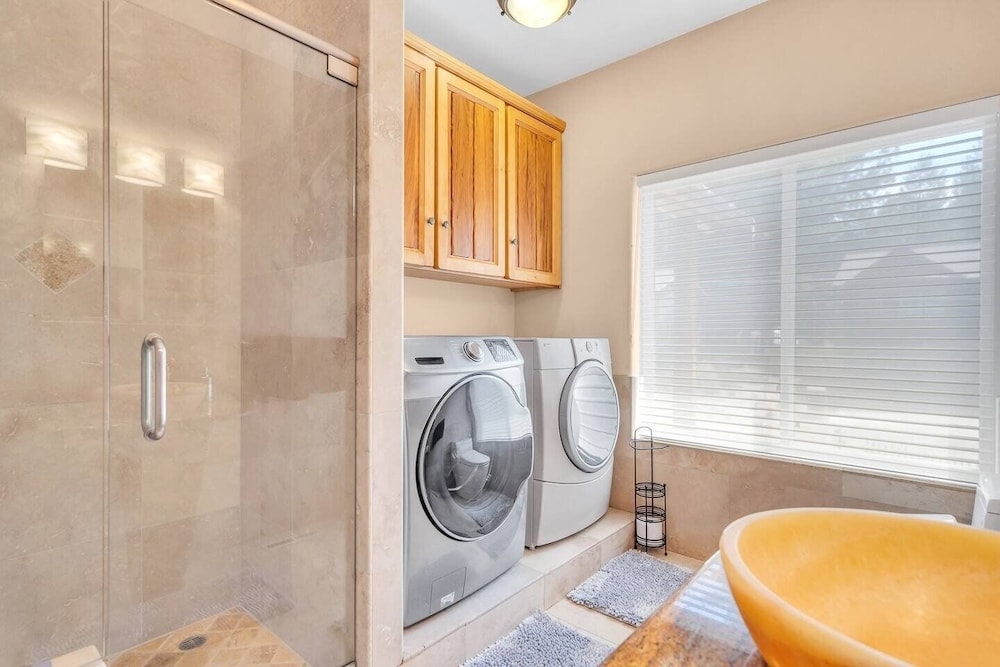 Lake Tahoe Vacations - 1603 Bel Aire Circle 3 Bedroom Home by RedAwning - Property Image 42