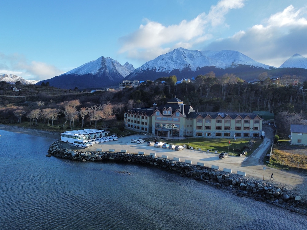 Hotel Los Yamanas - Image 1