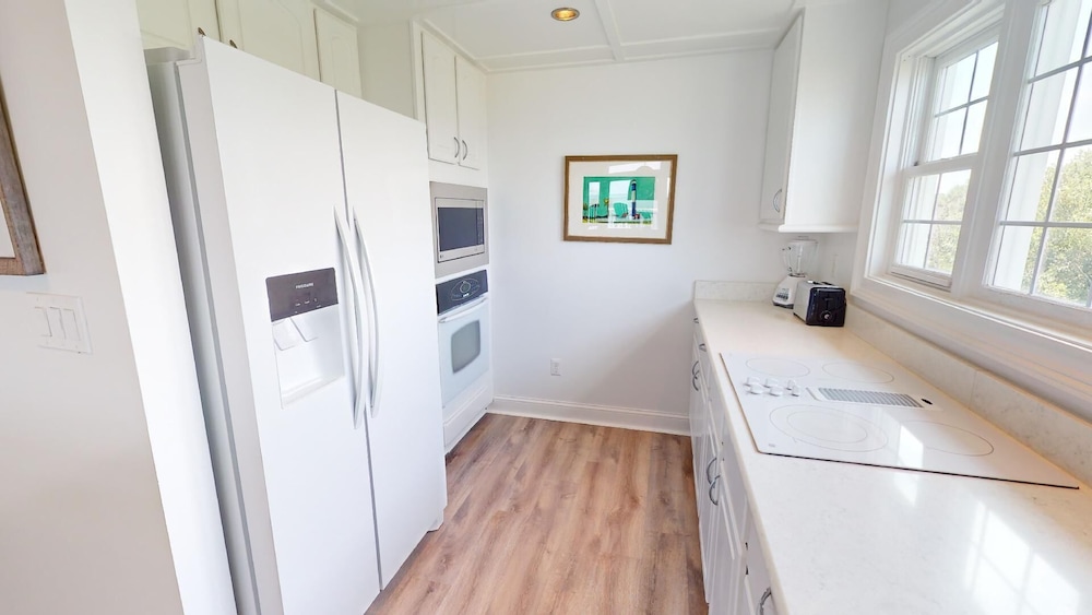 Bay View Villas 3 by Tybee Vacation Rentals