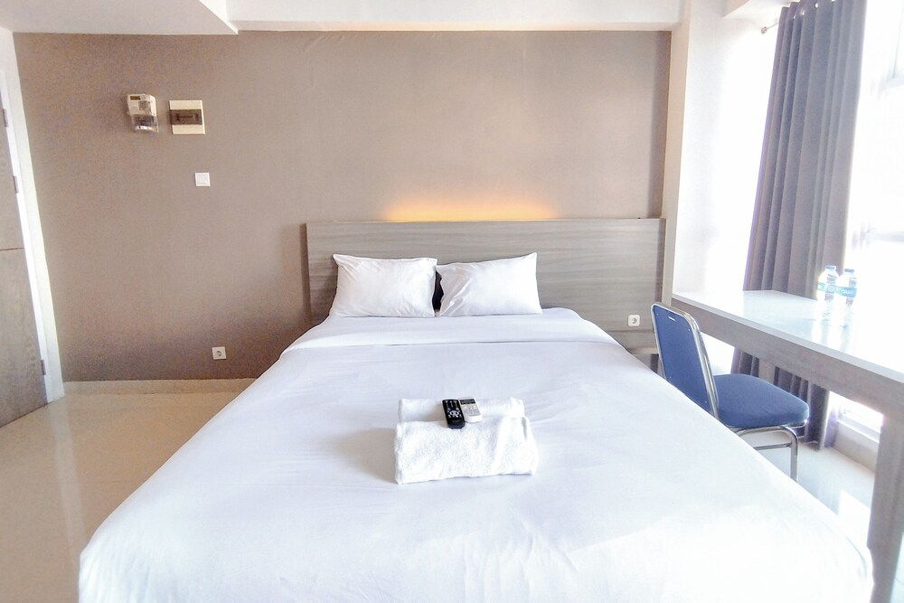 Restful And Best Location Studio At Taman Melati Surabaya Apartment