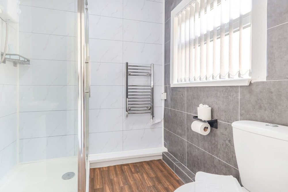 Charming 2 Bed-ensuites Fast Wi-fi
