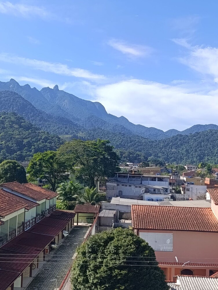 Apto c Wi-fi Garagem e Vista das Montanhas