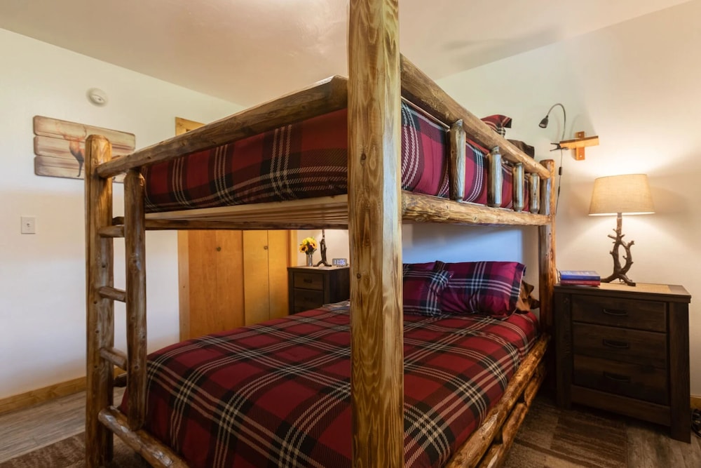 Deer View - Property Image 36